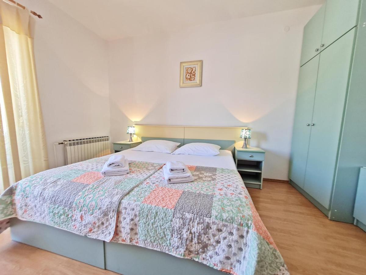 Rooms And Apartments Porat Stobreč المظهر الخارجي الصورة