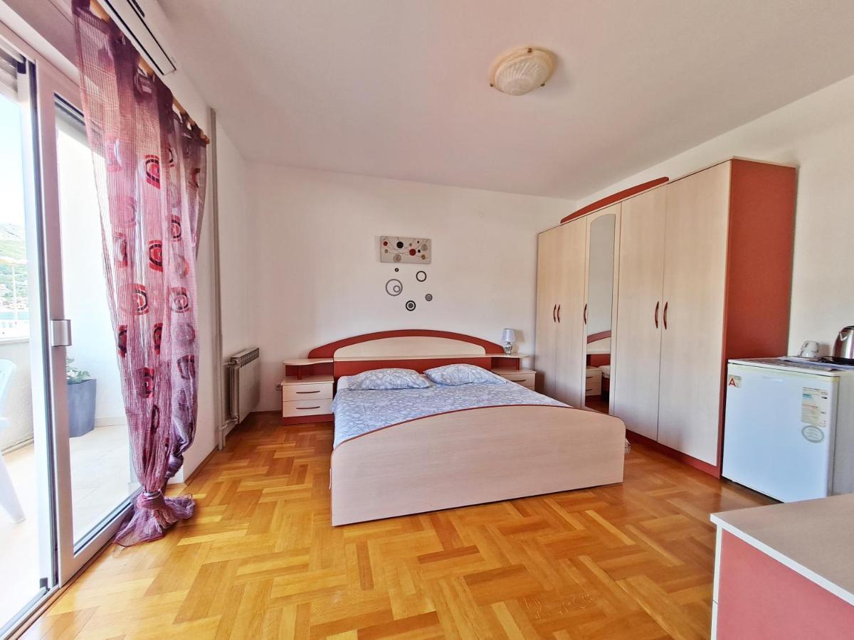 Rooms And Apartments Porat Stobreč المظهر الخارجي الصورة
