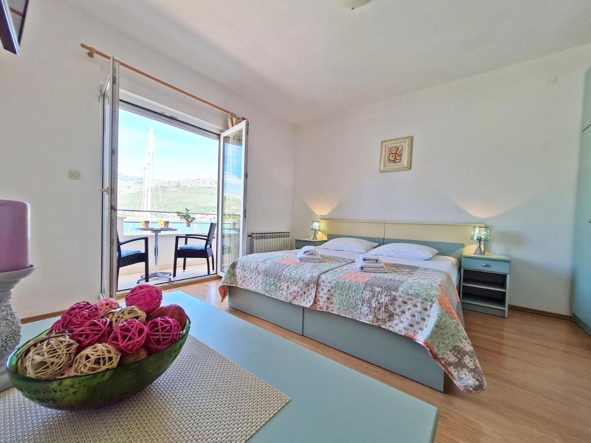 Rooms And Apartments Porat Stobreč المظهر الخارجي الصورة