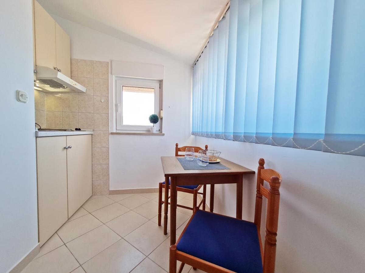 Rooms And Apartments Porat Stobreč المظهر الخارجي الصورة
